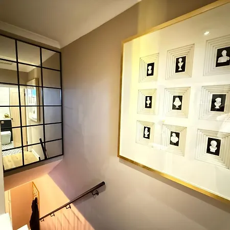 Modern House Sleeps 6 * Maryport