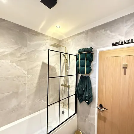 Modern House Sleeps 6 Vakantiehuis Maryport