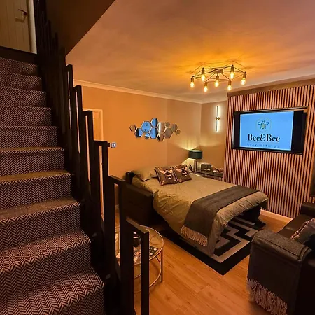 Modern House Sleeps 6 Maryport