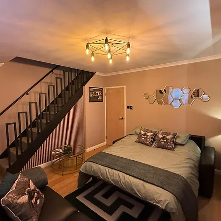 Modern House Sleeps 6 * Maryport