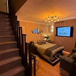 Modern House Sleeps 6 Maryport