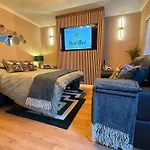 Modern House Sleeps 6